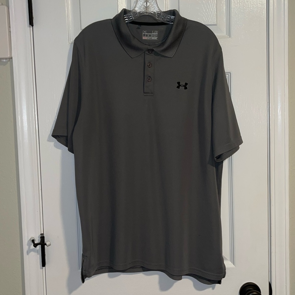 EUC UnderArmour Polo. Size Large.